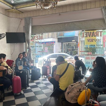 Discovery Travel Homestay ฮาลอง ภายนอก รูปภาพ